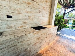 Villas Le Suisse Monterrico