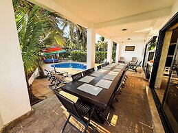 Villas Le Suisse Monterrico