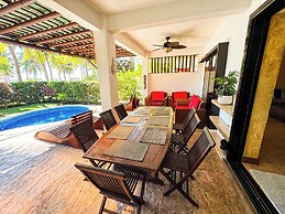 Villas Le Suisse Monterrico