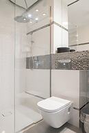 Lily Apart - Waterlane Pool & Gym