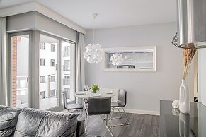 Lily Apart - Waterlane Pool & Gym