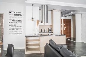 Lily Apart - Waterlane Pool & Gym