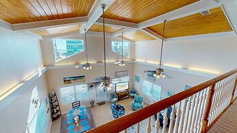 Beautiful Home in Gulf Shores With Private Pool, Sleeps 12