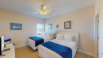 Beautiful Home in Gulf Shores With Private Pool, Sleeps 12