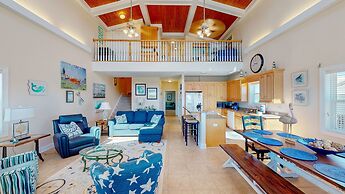 Beautiful Home in Gulf Shores With Private Pool, Sleeps 12