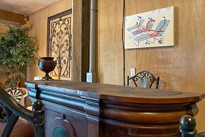 Beautiful Home in Gulf Shores With Private Pool, Sleeps 12