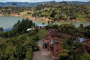 Suite Gold Rocks Glamping