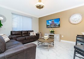 Storey Lake Resort, Private Pool, Near Famous Attractions!!