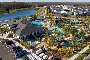 Storey Lake Resort, Private Pool, Near Famous Attractions!!