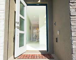 Storey Lake Resort, Private Pool, Near Famous Attractions!!