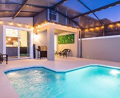 Storey Lake Resort, Private Pool, Near Famous Attractions!!