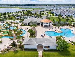 Storey Lake Resort, Private Pool, Near Famous Attractions!!