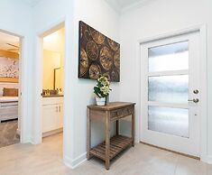 Storey Lake Resort, Private Pool, Near Famous Attractions!!