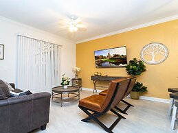 Storey Lake Resort, Private Pool, Near Famous Attractions!!