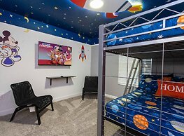 Storey Lake Resort, Private Pool, Near Famous Attractions!!