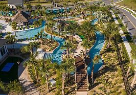 Storey Lake Resort, Private Pool, Near Famous Attractions!!