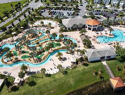 Storey Lake Resort, Private Pool, Near Famous Attractions!!