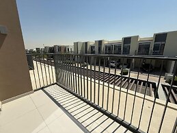 Elegant Stay in Ranches Villa