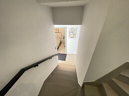 Elegant Stay in Ranches Villa