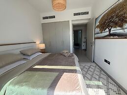 Elegant Stay in Ranches Villa