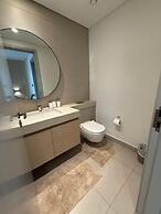 Elegant Stay in Ranches Villa