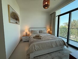 Elegant Stay in Ranches Villa