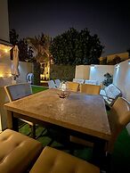 Elegant Stay in Ranches Villa