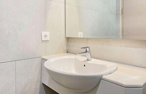 Menara Jakarta Condo JI EXPO by Blezz