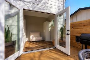 East Side Sanctuary Hot Tub  Sauna