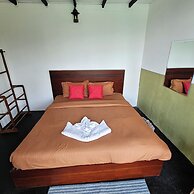 South Summer Villa 360