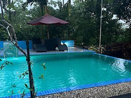 South Summer Villa 360