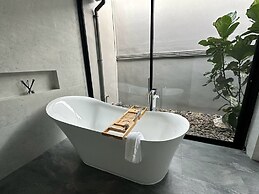 Anantara Pura Resort