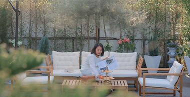 Anantara Pura Resort