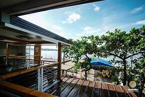 Isla Enriqueta - Private Beach Resort