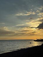 Isla Enriqueta - Private Beach Resort