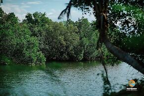 Isla Enriqueta - Private Beach Resort