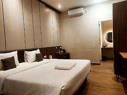 M-LIVIN Dorm Hotel