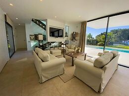 Mediterranean Villa Retreat in Llucmajor