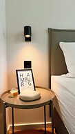 The MYDE Self Check-in Studios