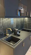 The MYDE Self Check-in Studios
