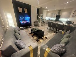 Modern Style in Nottingham City Center