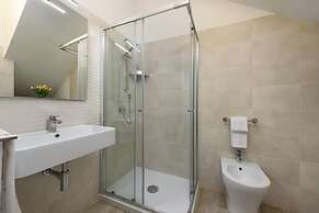 Bedda Luna Apartments