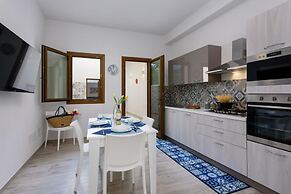 Bedda Luna Apartments