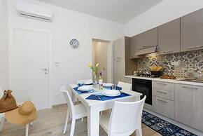 Bedda Luna Apartments