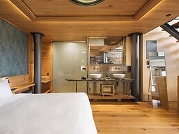 Elysia Boutique Hotel