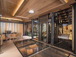 Elysia Boutique Hotel