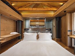 Elysia Boutique Hotel