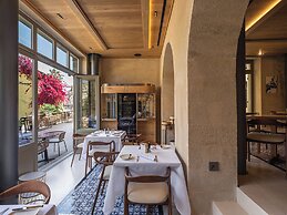 Elysia Boutique Hotel