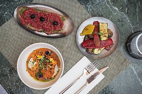 Elysia Boutique Hotel