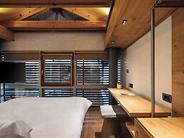 Elysia Boutique Hotel